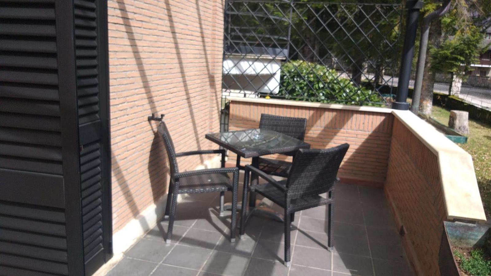 Lh Albergo Il Picchio 佩斯卡塞罗利 外观 照片